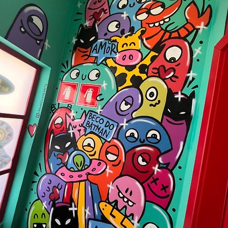 Pousada Bat N Breakfast No Beco Do Batman 상파울루 외부 사진